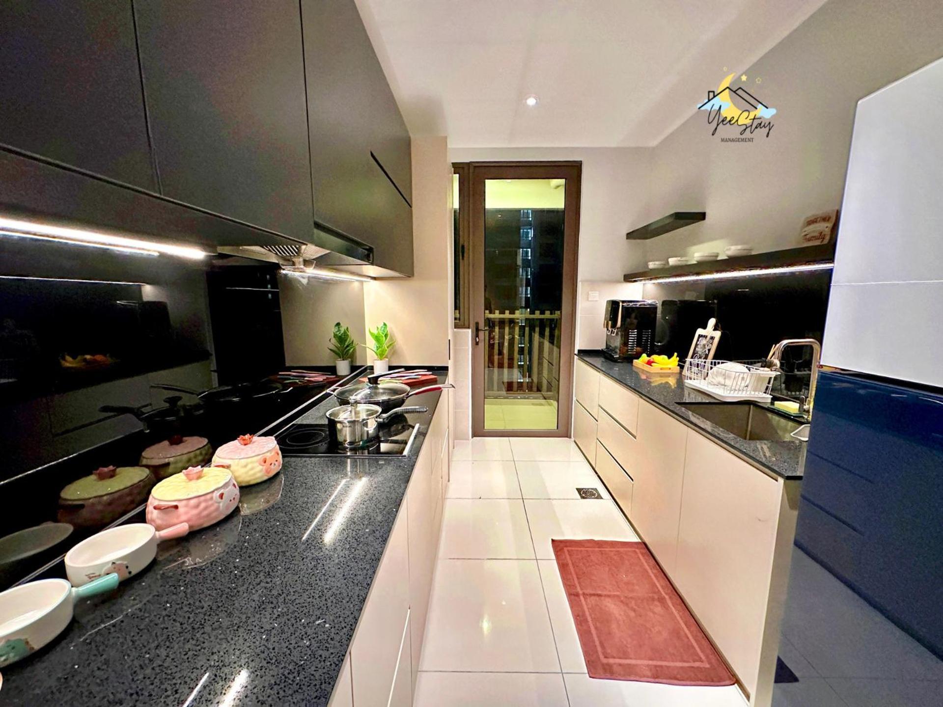 Seaview Poolview Cityview Baliresidence Video Game 5Minjonker Malakka Dış mekan fotoğraf